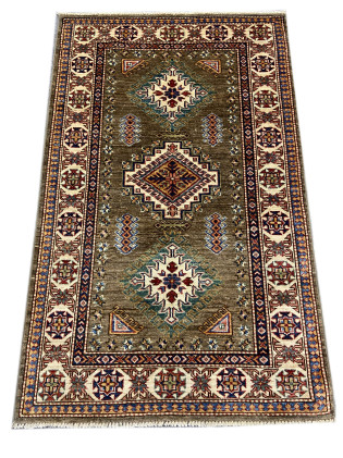 Super Kazak Rug Size 3.2x5 Ft